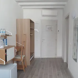 Affittacamere La Nuova Fabbrica Delle Caramelle, Milano